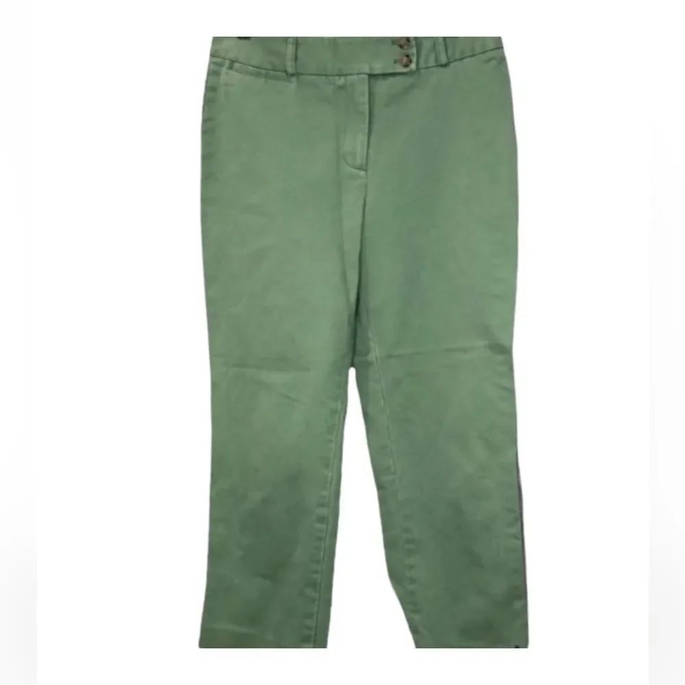 J. McLaughlin Capri Pants Faded Soft Green Size 6